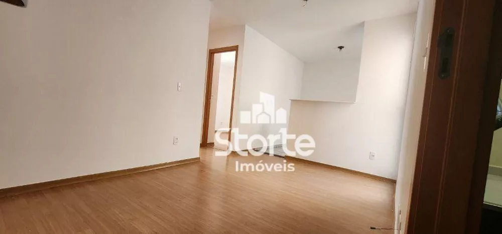 Apartamento à venda com 2 quartos, 39m² - Foto 2