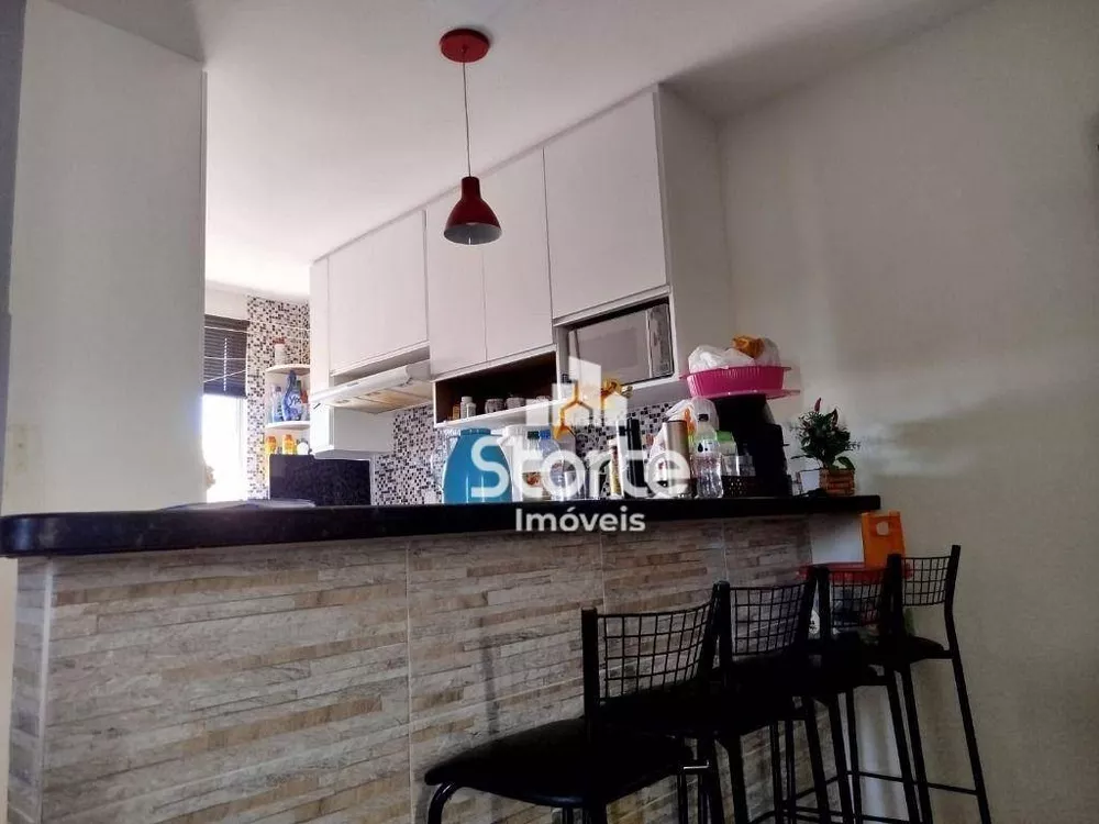 Apartamento à venda com 2 quartos, 45m² - Foto 1