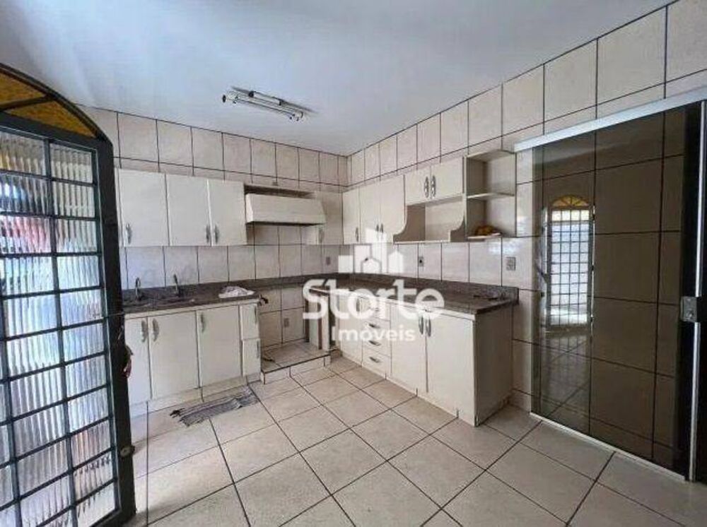 Casa, 5 quartos, 300 m² - Foto 8