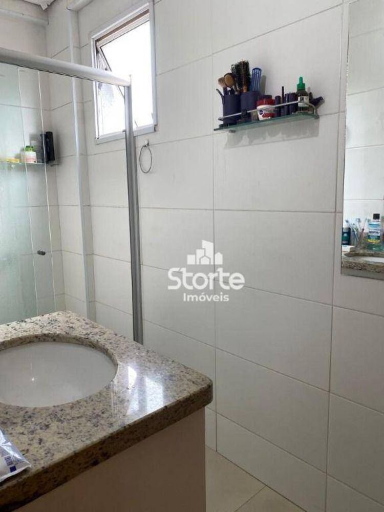Apartamento à venda com 3 quartos, 76m² - Foto 8