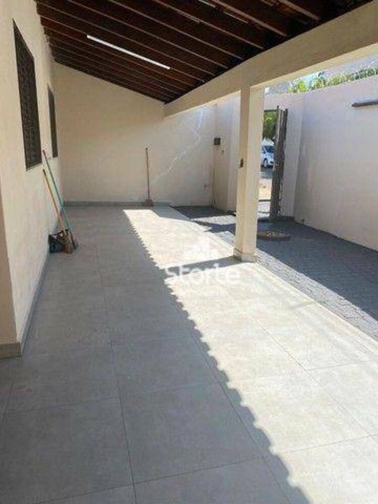 Casa, 3 quartos, 236 m² - Foto 4