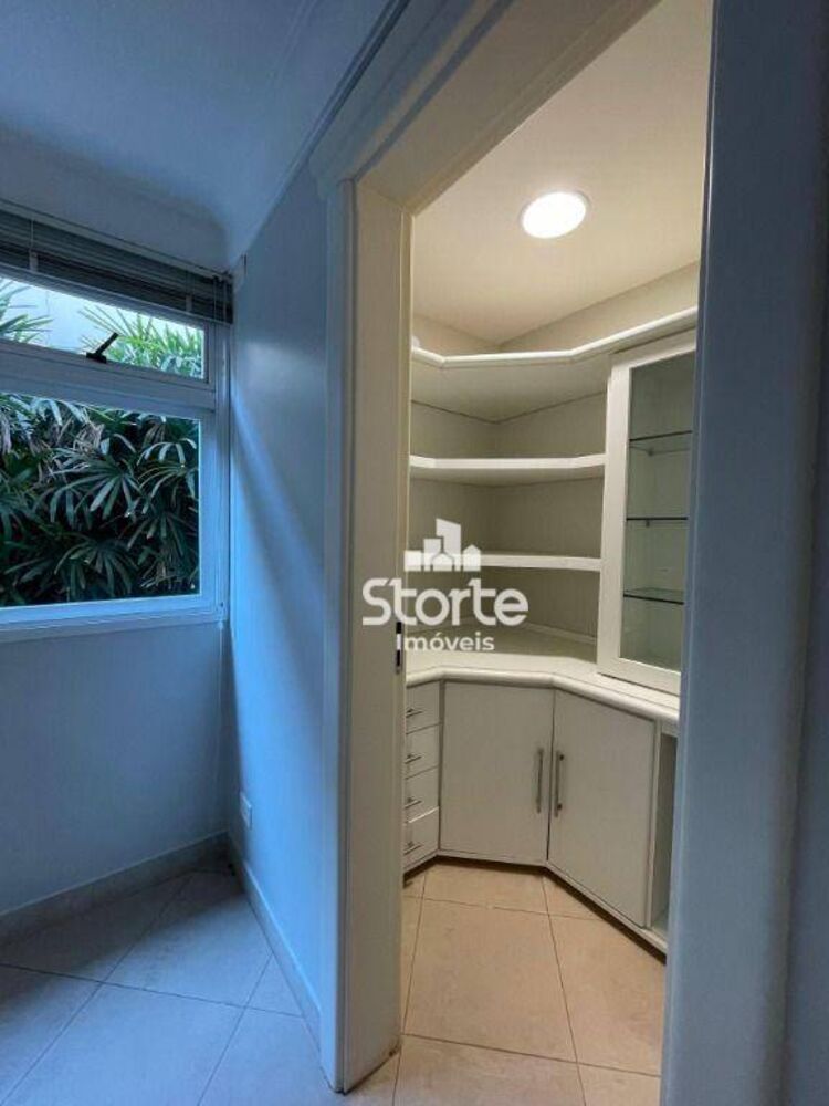 Casa, 4 quartos, 581 m² - Foto 3