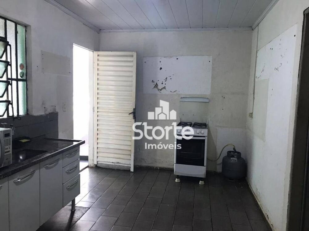 Casa, 3 quartos, 171 m² - Foto 2