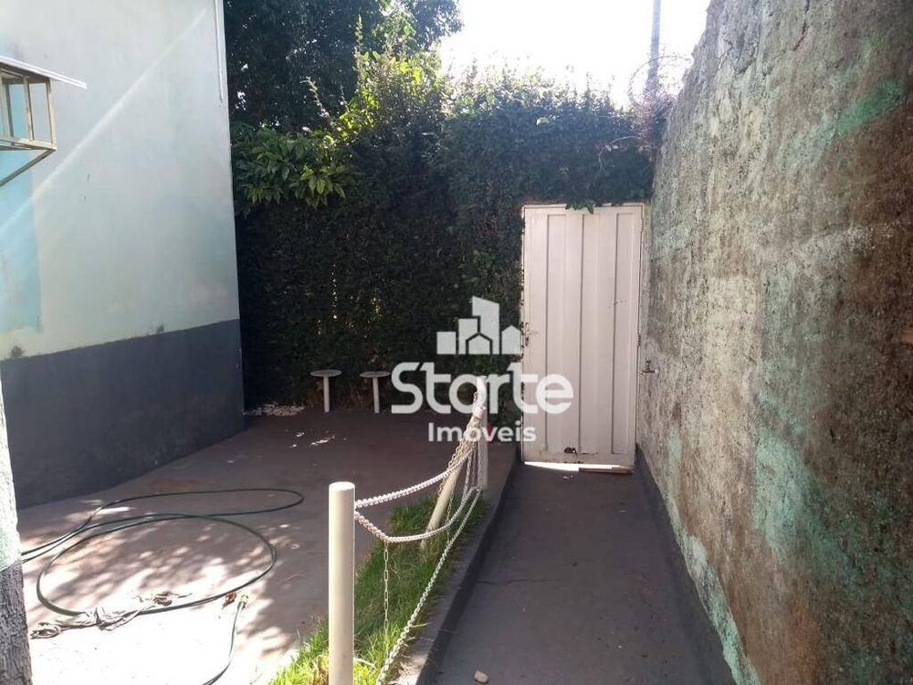 Casa, 3 quartos, 171 m² - Foto 4