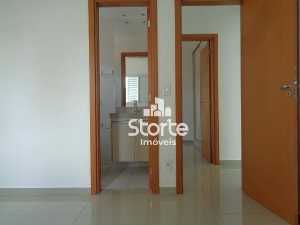 Apartamento à venda com 2 quartos, 66m² - Foto 6