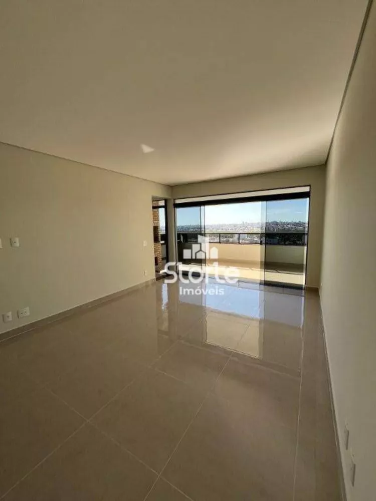 Apartamento à venda com 3 quartos, 110m² - Foto 1