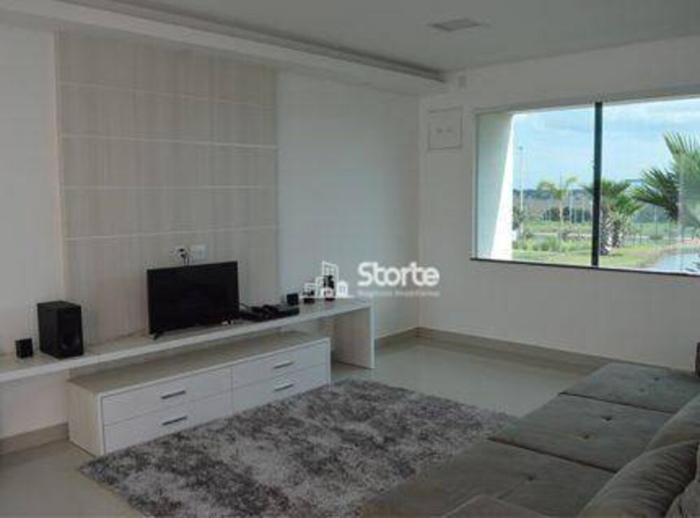 Loteamento e Condomínio, 834 m² - Foto 6