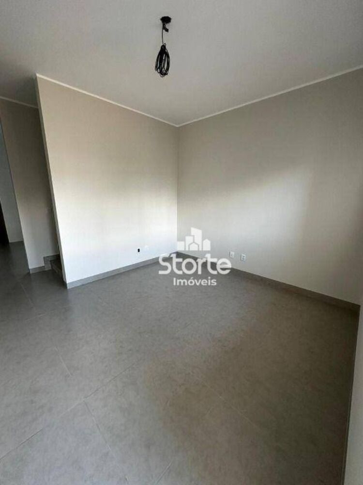 Casa, 3 quartos, 130 m² - Foto 1