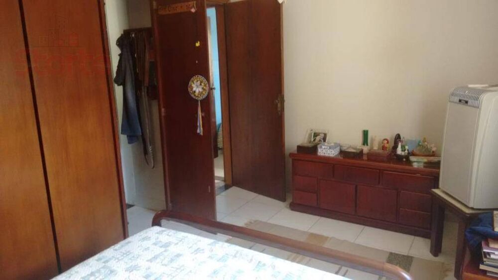 Casa, 3 quartos, 220 m² - Foto 13