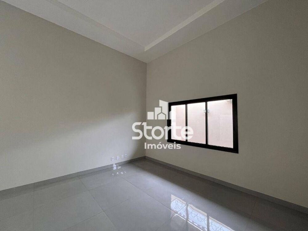 Casa à venda com 3 quartos, 186m² - Foto 3