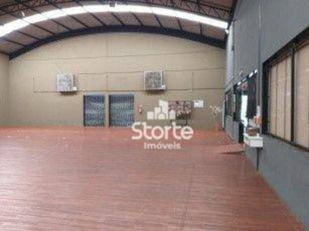 Depósito-Galpão, 883 m² - Foto 1