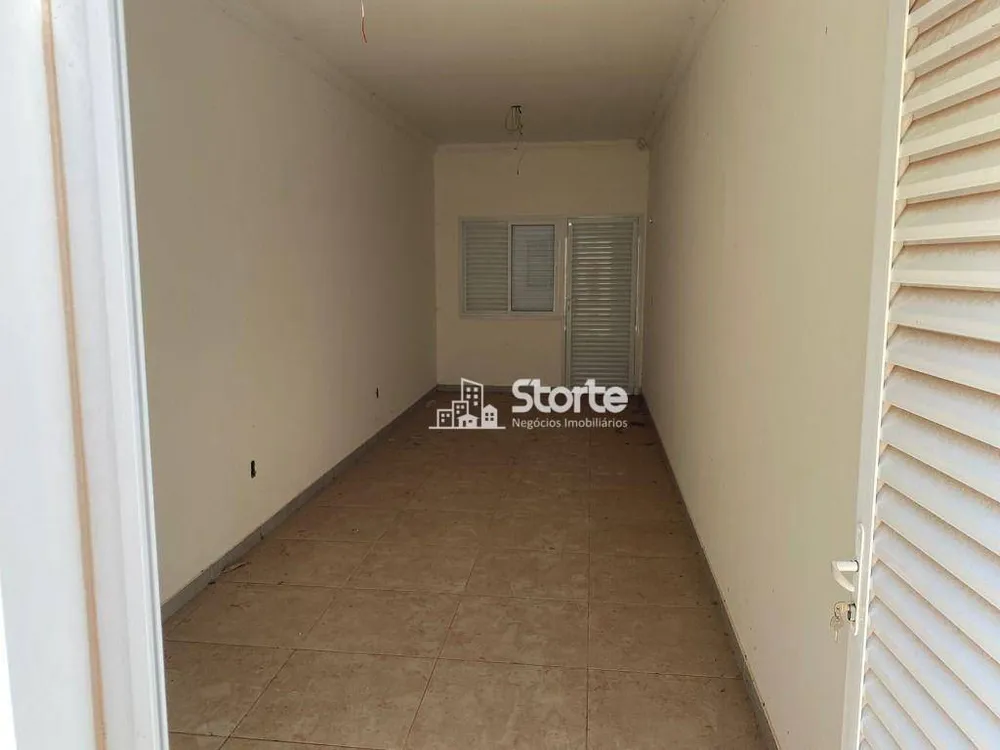 Casa, 4 quartos, 270 m² - Foto 4