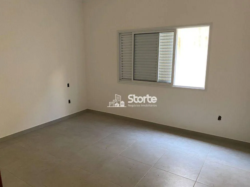Casa, 4 quartos, 270 m² - Foto 2