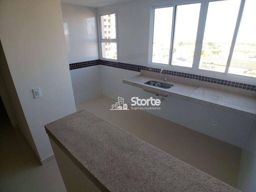 Apartamento à venda com 2 quartos, 50m² - Foto 1