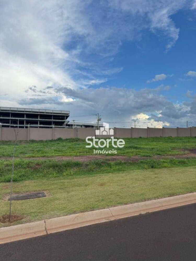 Loteamento e Condomínio, 395 m² - Foto 2