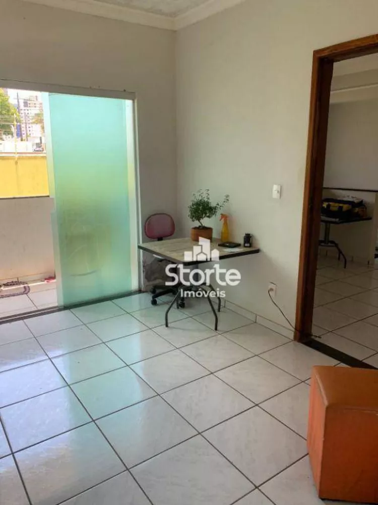 Casa, 3 quartos, 92 m² - Foto 3