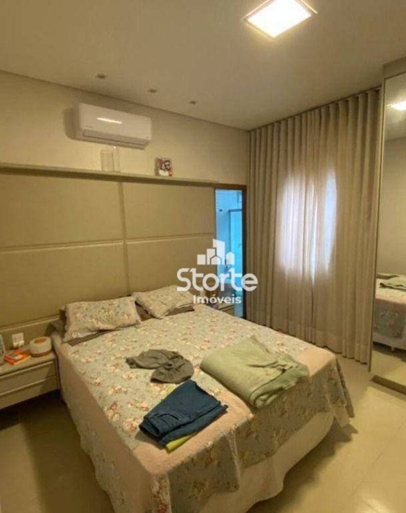 Casa, 3 quartos, 170 m² - Foto 1