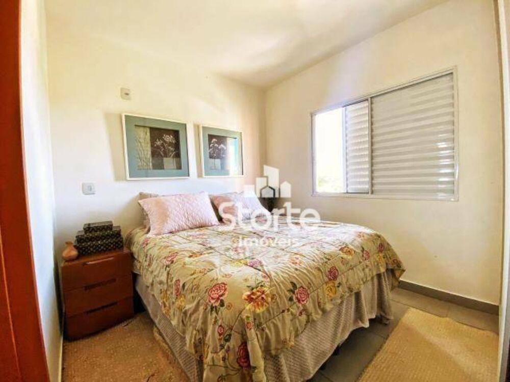 Apartamento, 3 quartos, 76 m² - Foto 2