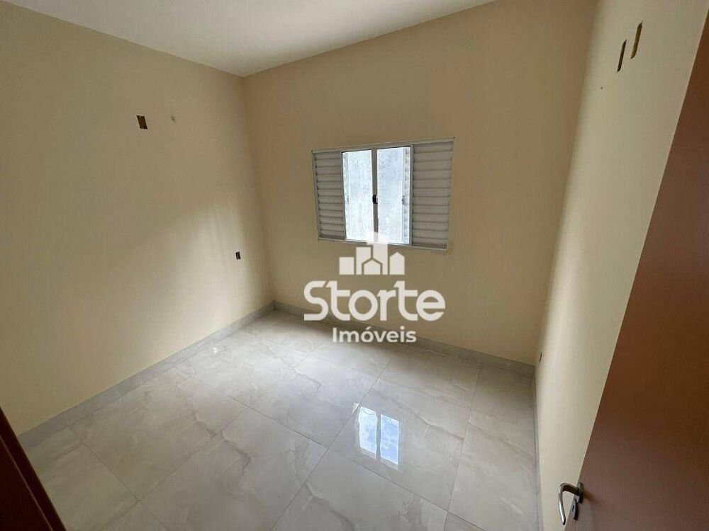 Casa, 3 quartos, 132 m² - Foto 2