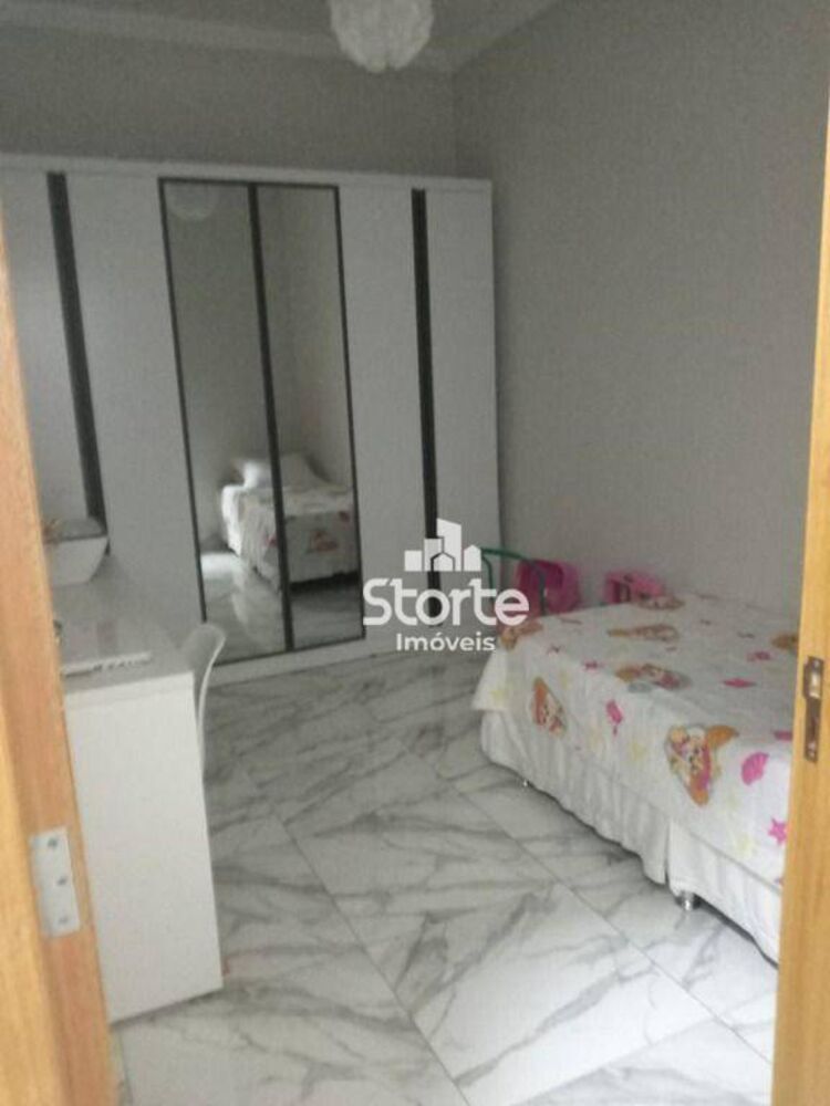 Casa, 2 quartos, 77 m² - Foto 4