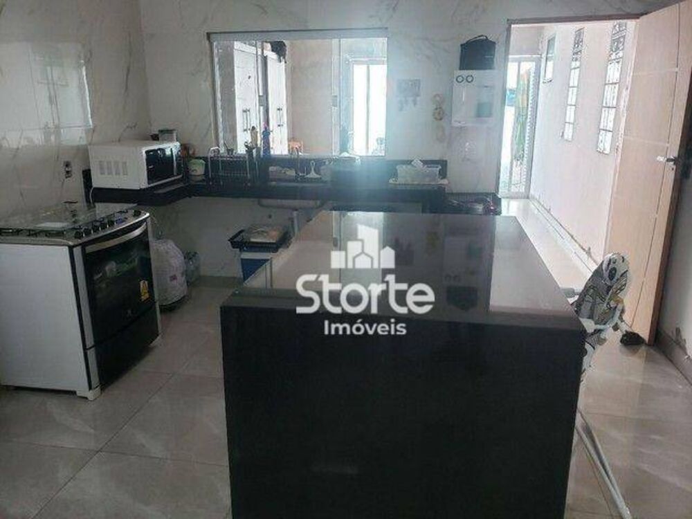 Casa, 4 quartos, 210 m² - Foto 4