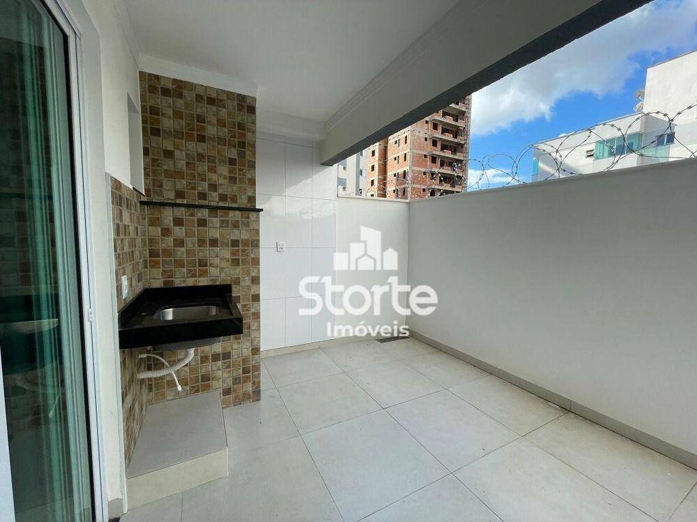 Apartamento, 3 quartos, 135 m² - Foto 2