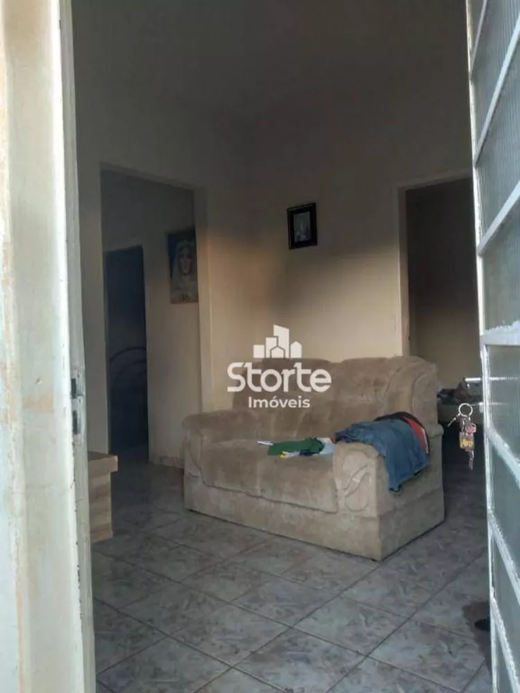 Casa, 5 quartos, 120 m² - Foto 2