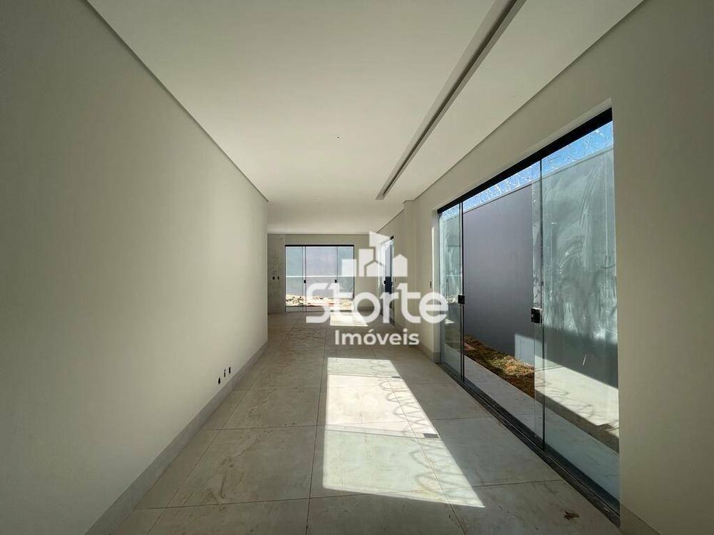 Casa, 3 quartos, 130 m² - Foto 1