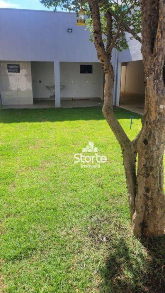 Casa, 4 quartos, 200 m² - Foto 1