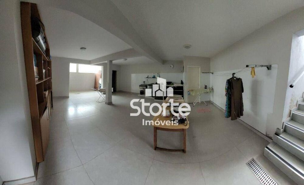 Casa, 3 quartos, 355 m² - Foto 2