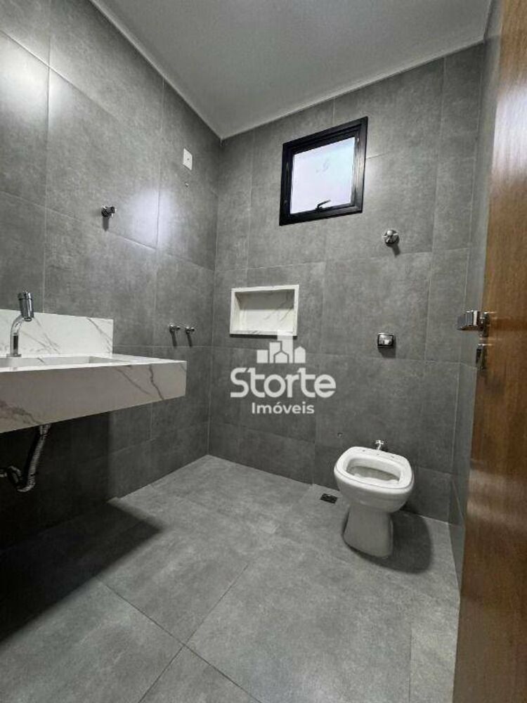 Casa, 3 quartos, 170 m² - Foto 4