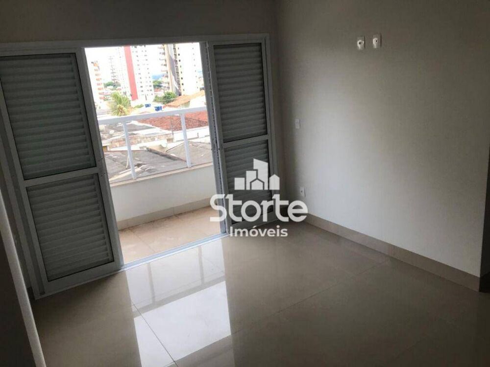 Apartamento, 3 quartos, 119 m² - Foto 3