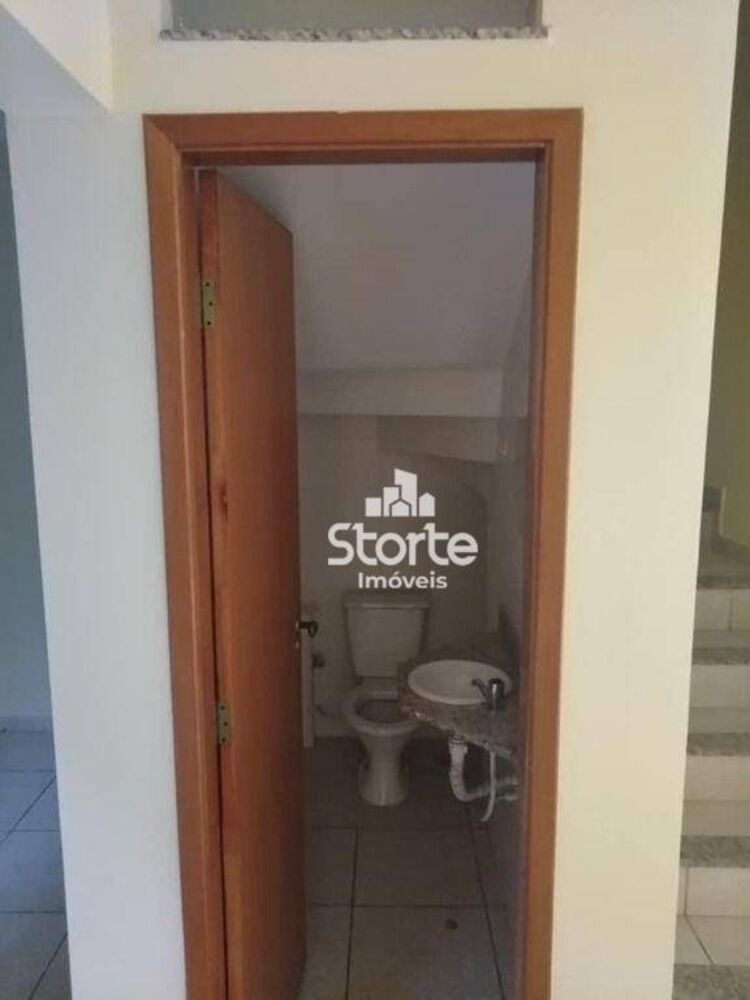 Casa, 2 quartos, 73 m² - Foto 1