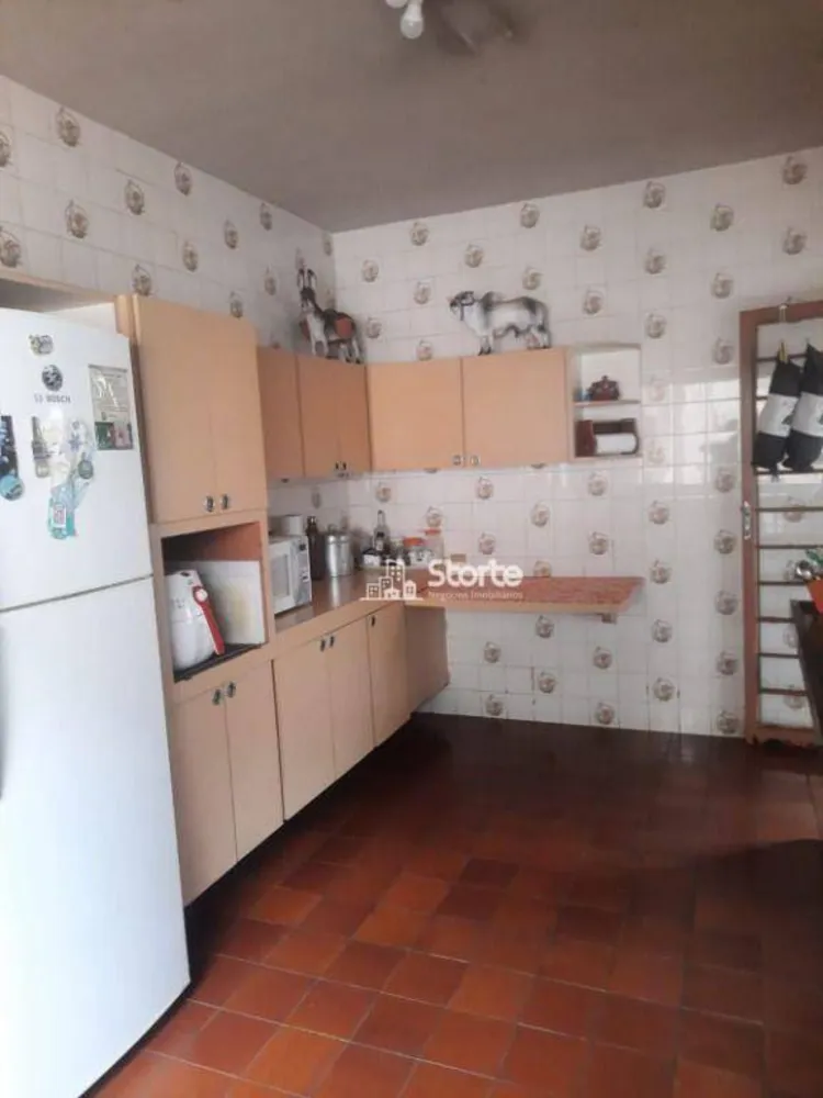 Casa, 3 quartos, 360 m² - Foto 2