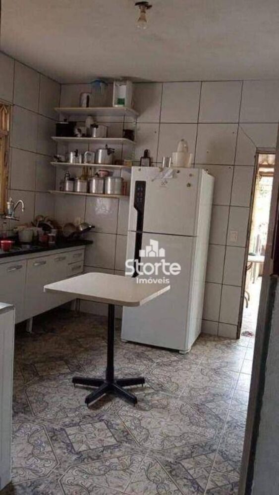 Casa, 3 quartos, 70 m² - Foto 3
