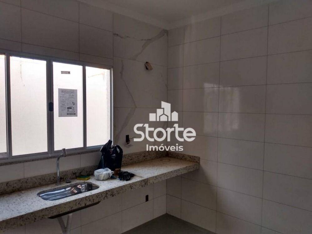 Casa, 3 quartos, 130 m² - Foto 1