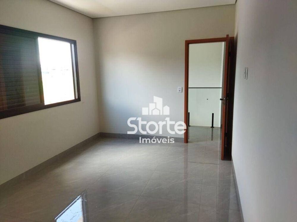 Casa, 3 quartos, 146 m² - Foto 3