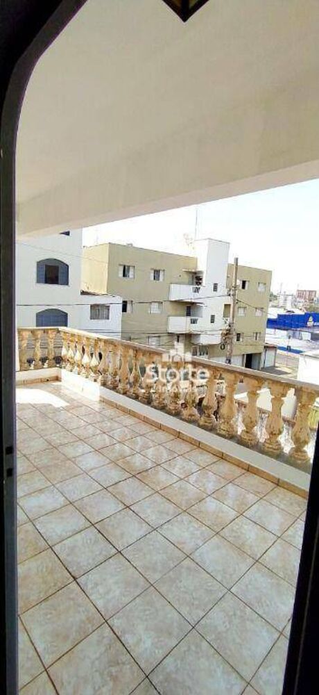 Apartamento, 3 quartos, 88 m² - Foto 2