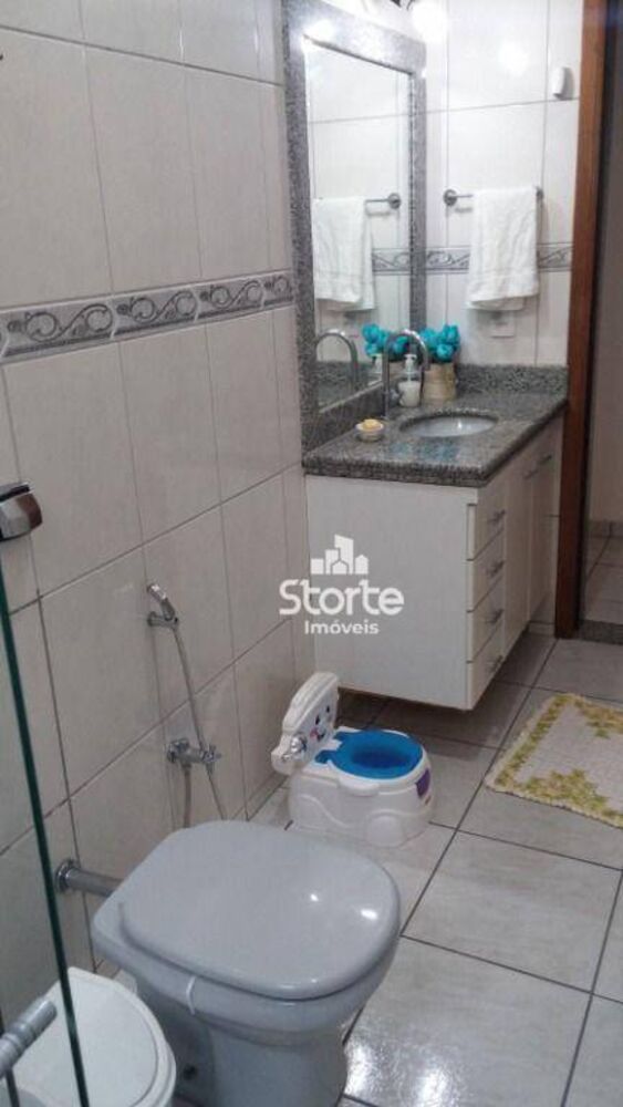 Casa, 3 quartos, 220 m² - Foto 7