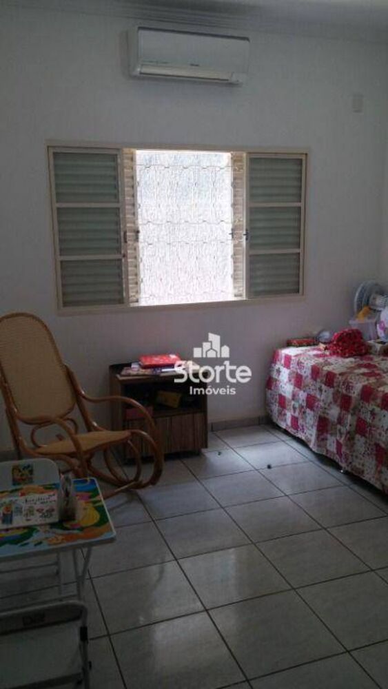 Casa, 3 quartos, 220 m² - Foto 5