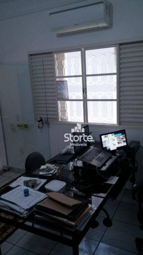 Casa, 3 quartos, 220 m² - Foto 4