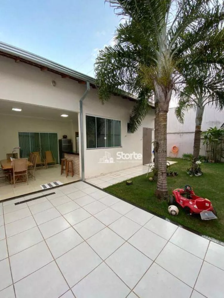 Casa, 3 quartos, 200 m² - Foto 27
