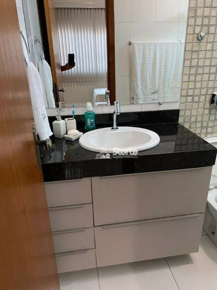 Casa, 3 quartos, 200 m² - Foto 20