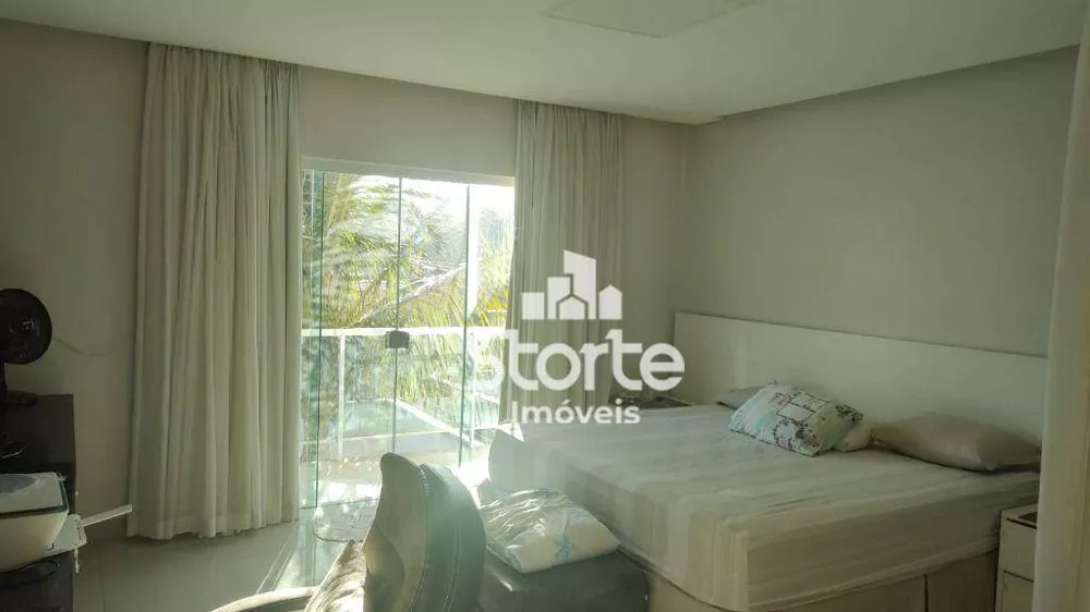 Casa, 3 quartos, 270 m² - Foto 30