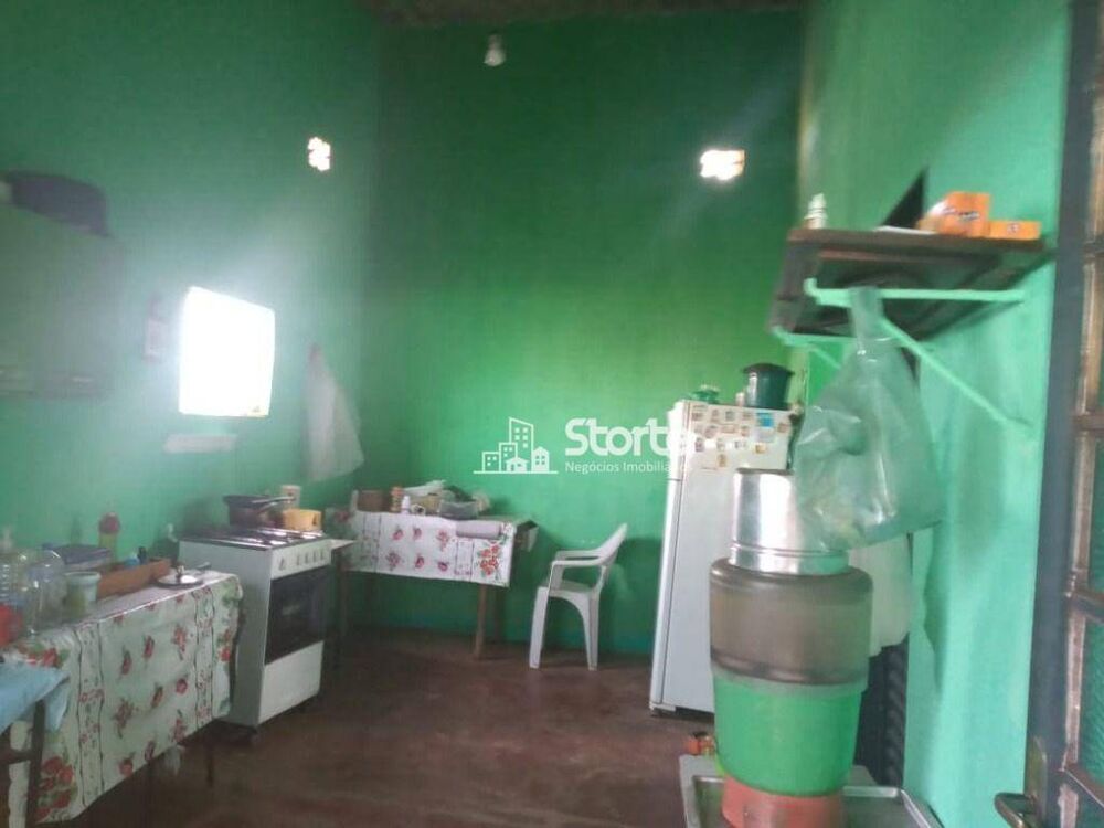 Casa, 3 quartos, 211 m² - Foto 3
