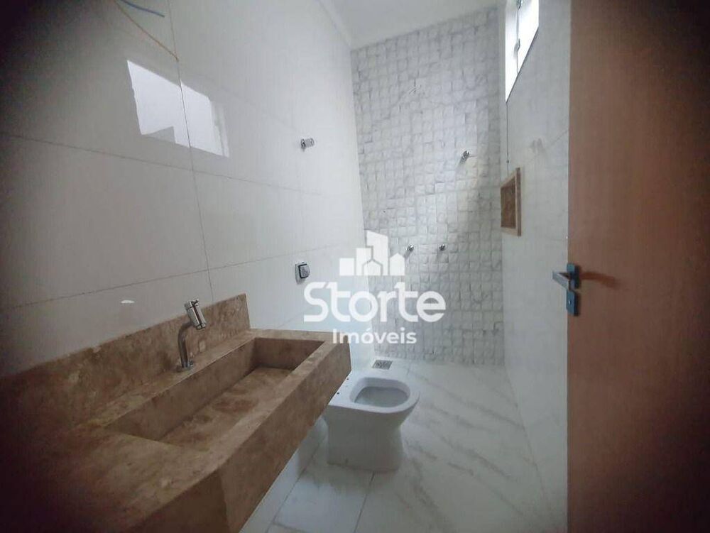 Casa, 3 quartos, 165 m² - Foto 4