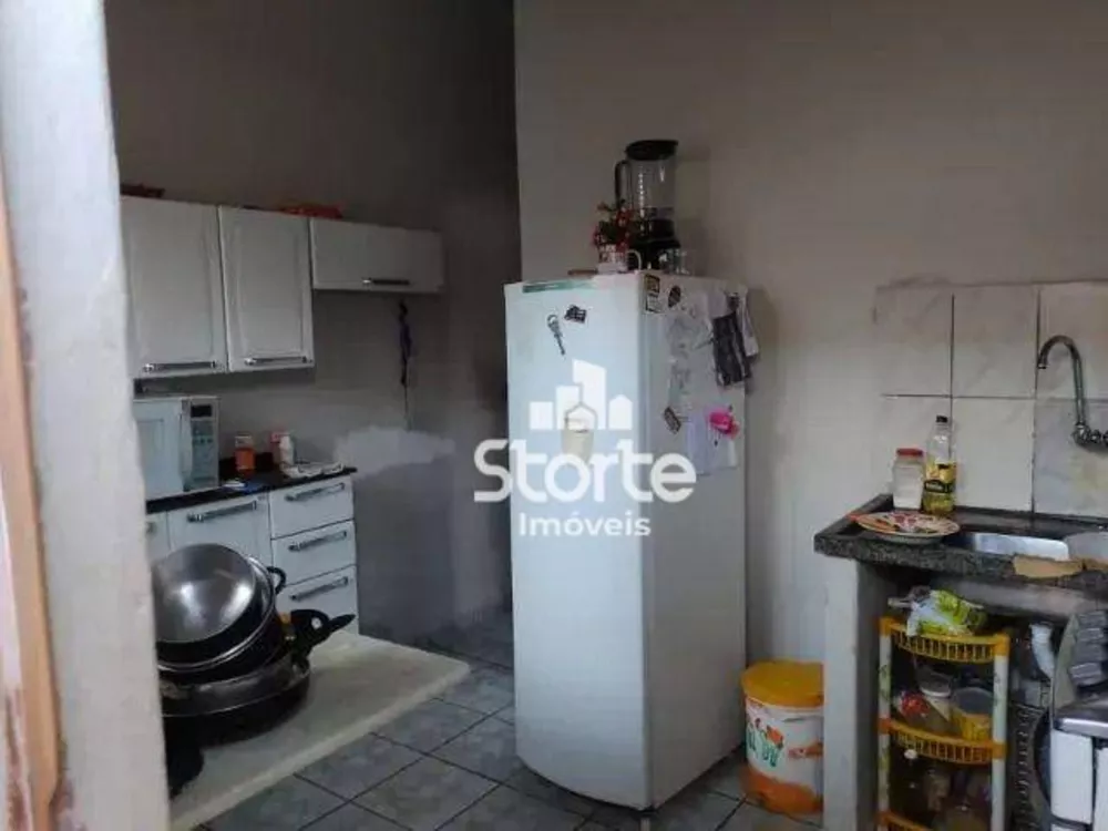 Casa, 6 quartos, 200 m² - Foto 7