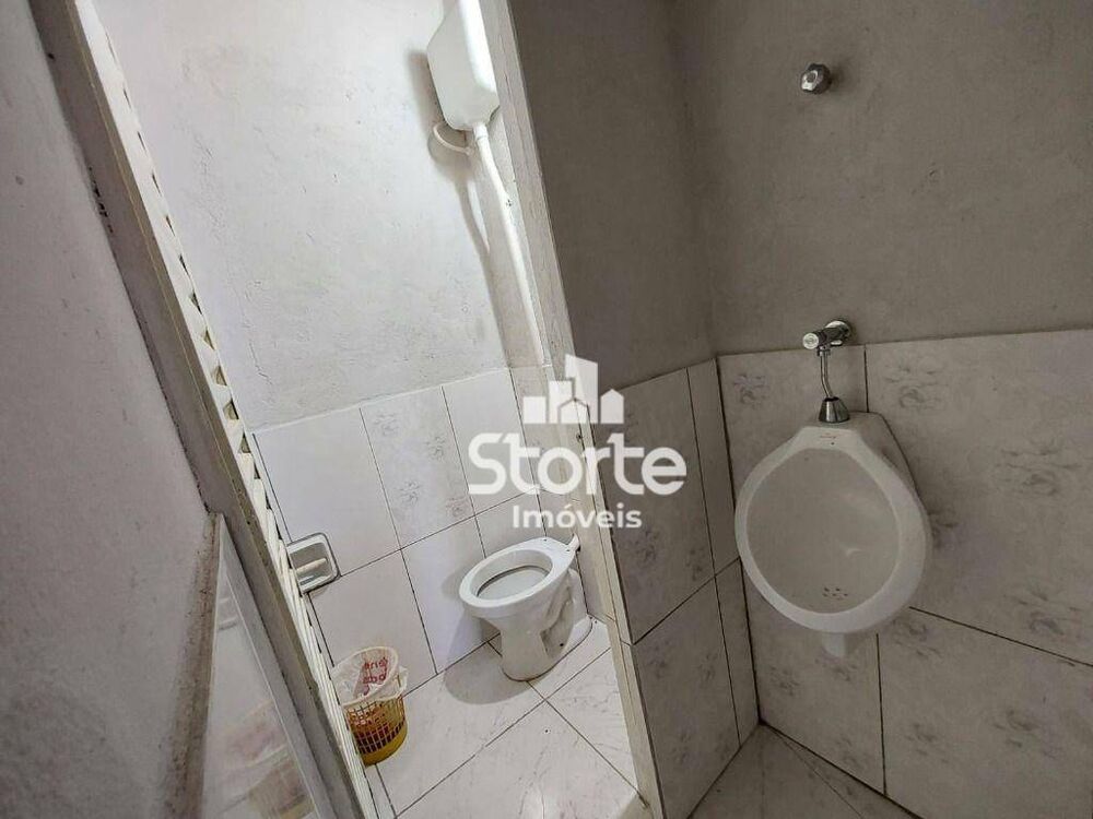 Casa, 2 quartos, 245 m² - Foto 20