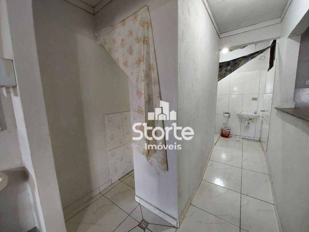 Casa, 2 quartos, 245 m² - Foto 18