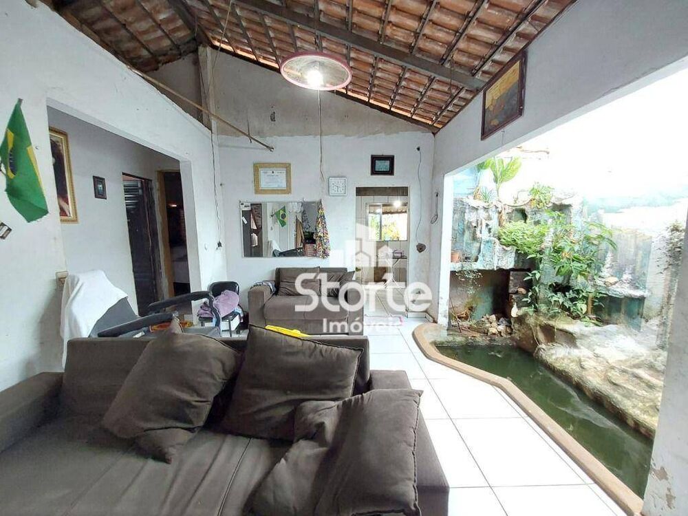 Casa, 2 quartos, 245 m² - Foto 2